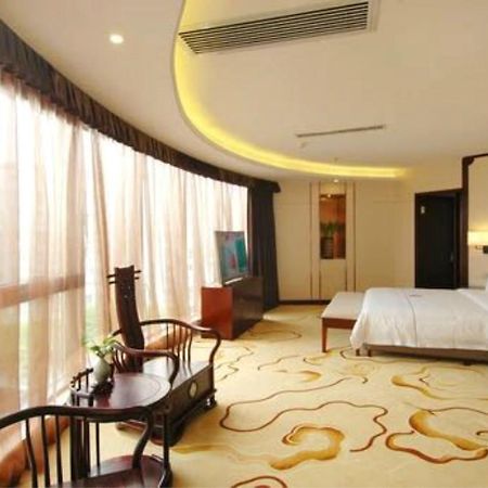 Guilin Tailian Hotel Esterno foto